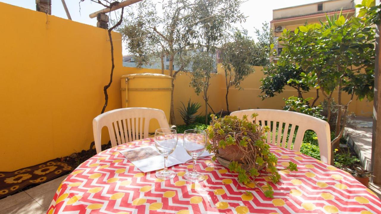 Yellow House-Villetta Con Giardino Oristano Ngoại thất bức ảnh
